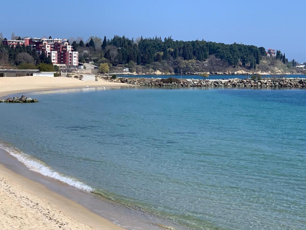 Elizabeth Beach Apartments Nesebar Bagian luar foto
