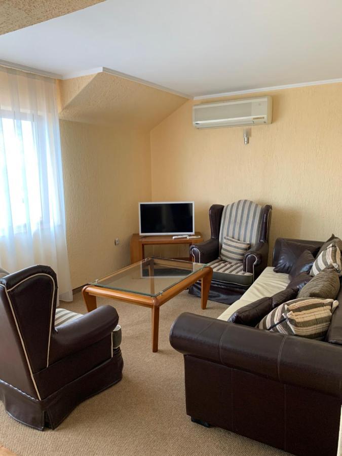 Elizabeth Beach Apartments Nesebar Bagian luar foto