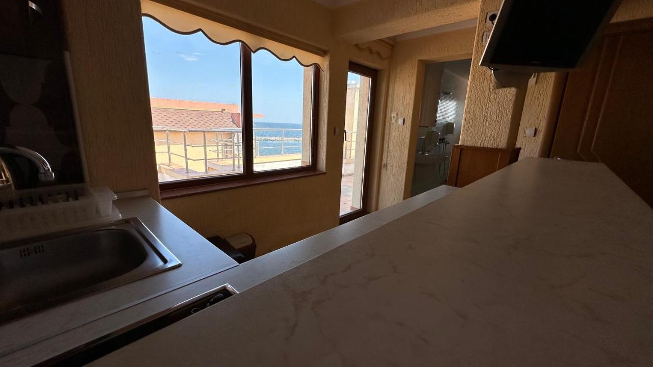 Elizabeth Beach Apartments Nesebar Bagian luar foto