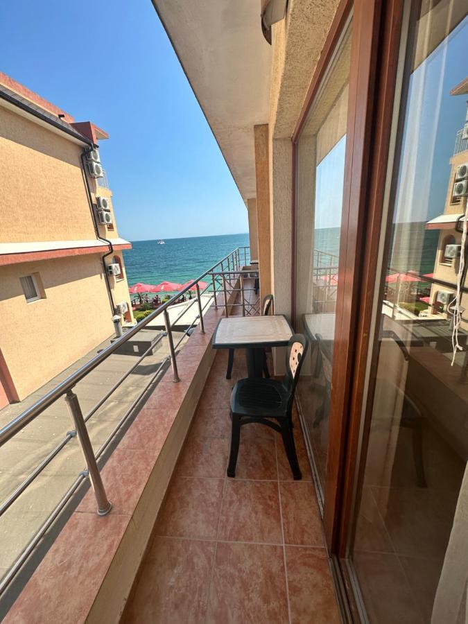 Elizabeth Beach Apartments Nesebar Bagian luar foto